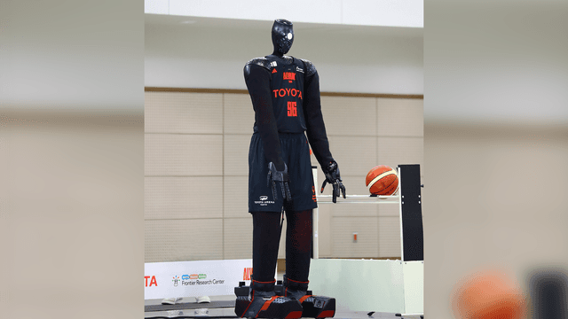 【ハーフタイム】3月1日(土)AIロボットCUE6登場!