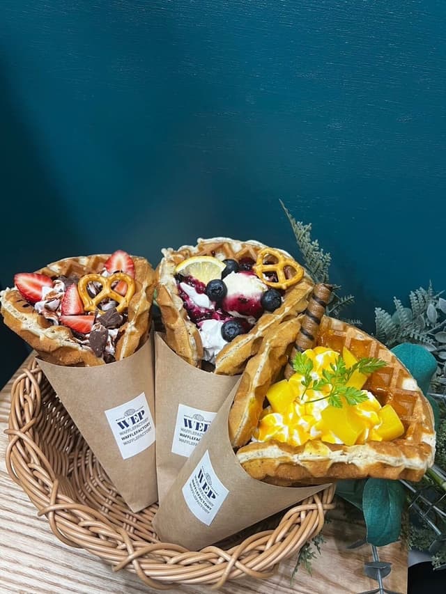 WEP SHOP「ワッフルロール」