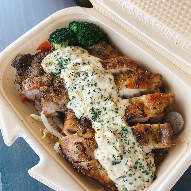 TORI.GO「 ニンニクマシマシG系チキンランチ」