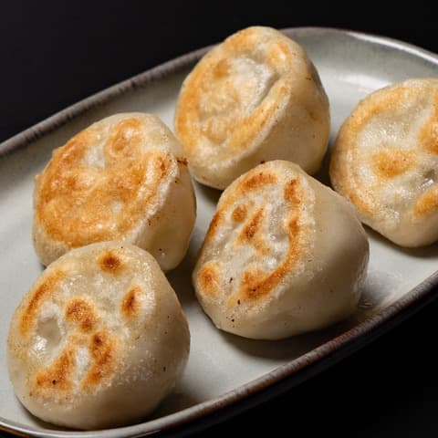 【5/10、5/12のみ】朝日キッチン「横浜肉汁餃子(4個)」