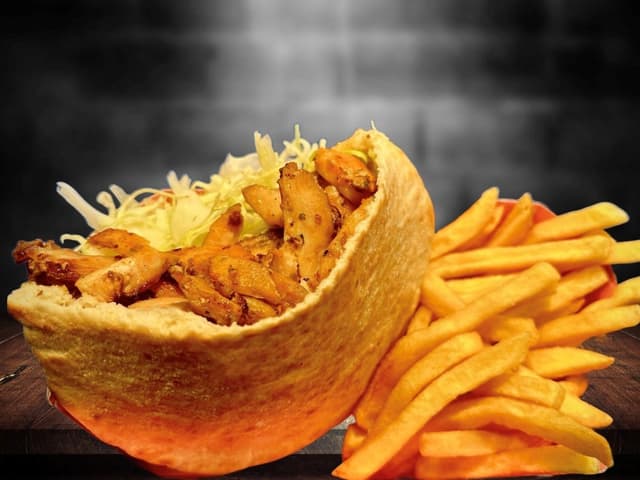 サンドセット(チキンサンド&ポテト)