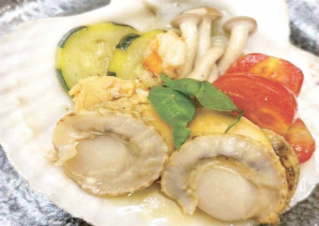 帆立のまるごとアクアパッツァ