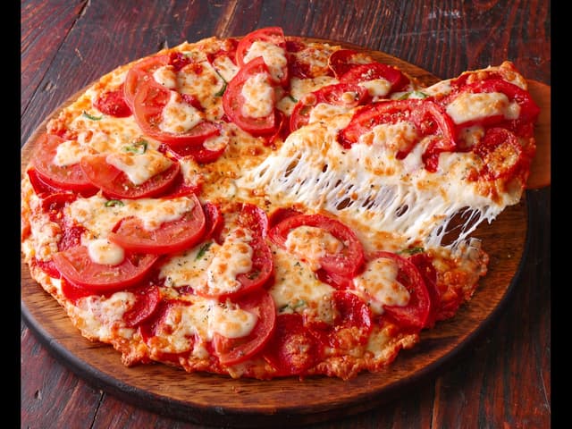 アルバルクREDピザ