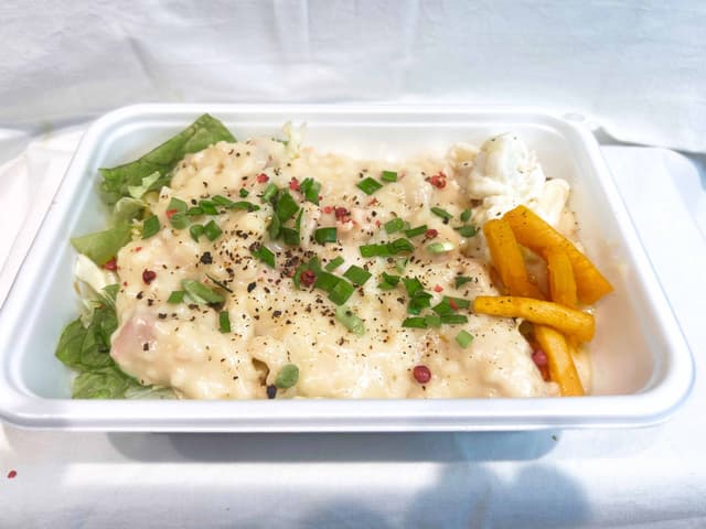 ホワイトクリスマス クリームシチューライス