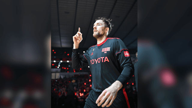 【開幕特別演出】全選手「顔見世」