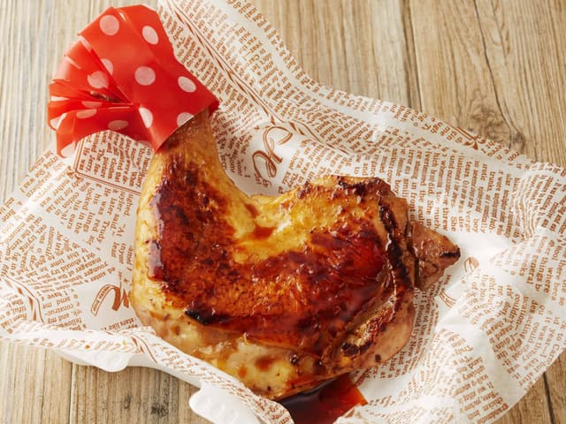 スパイス香る骨付きチキン・テリヤキソース